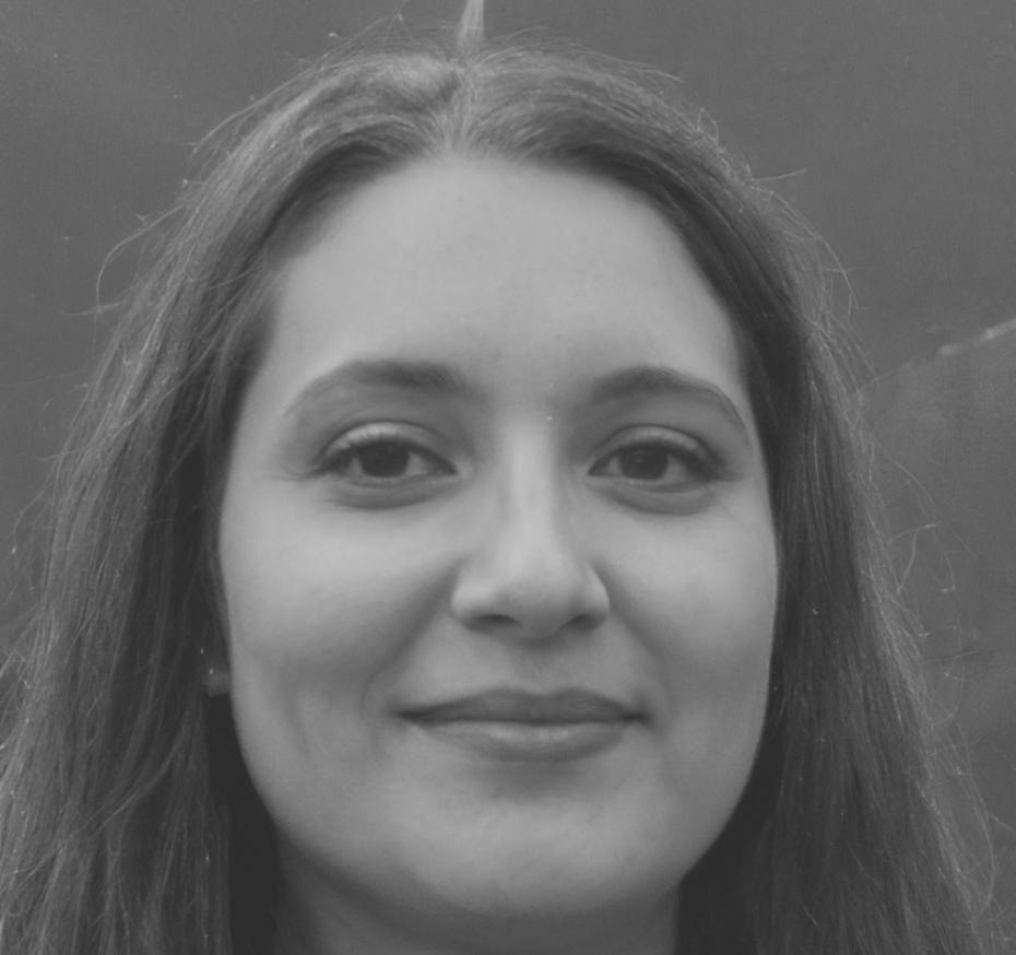 Marina Oliveira, Gerente de Produto na TechVision Games